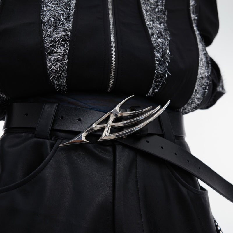 Thorn Unisex Fashion Belt – Minimalist Gender-Free Designer Waist Belt